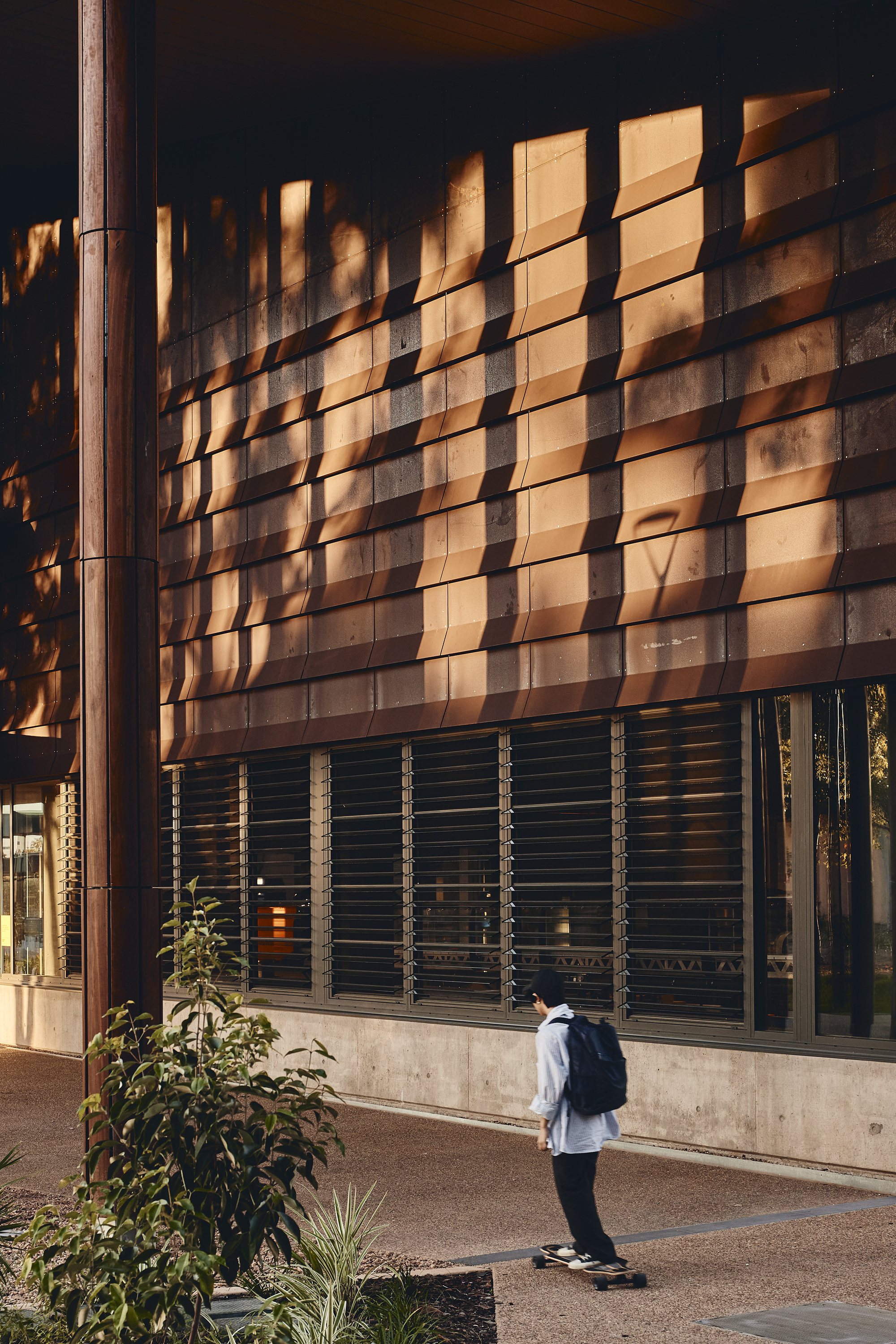 James Cook University Engineering & Innovation Place / KIRK Studio + i4 Architecture + Charles Wright Architects-53
