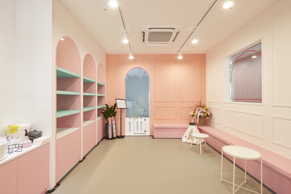 40 平米的粉色童话，爱犬咖啡厅的温馨设计-10