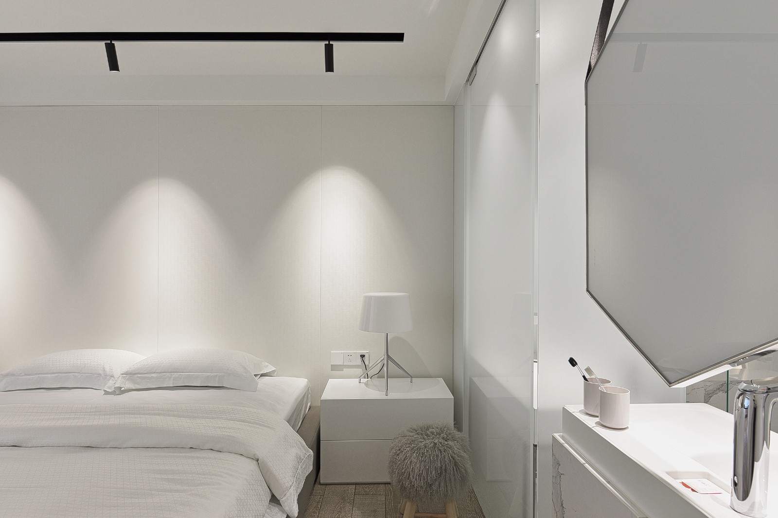 165㎡黑白现代,素简生活  王严民-28