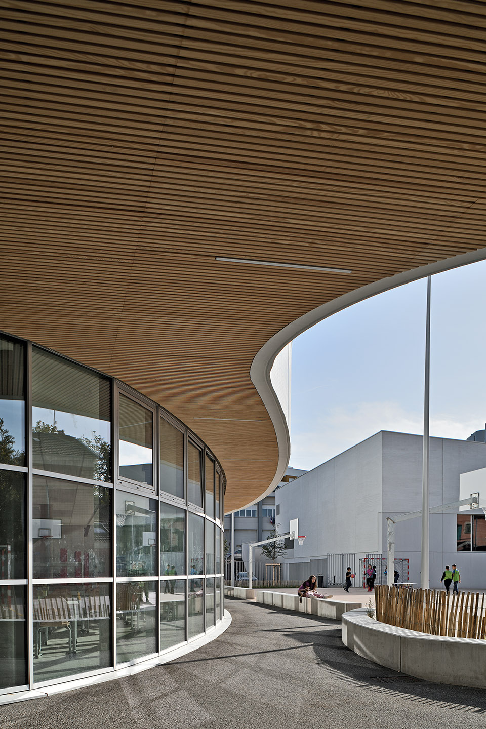 Chabrou· 学院丨法国丨Jean Pierre Lott Architecte-12