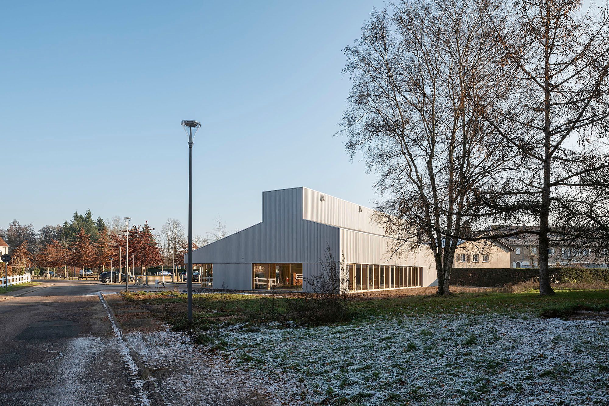 巴卡拉多媒体图书馆-3