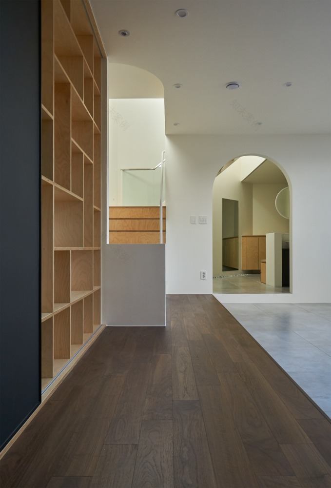 五彩斑斓的“城墙”家园,音乐与美酒的沉浸式体验-64