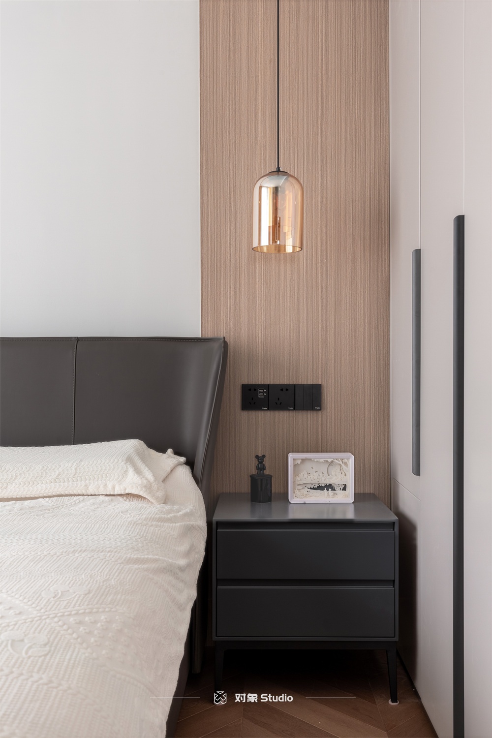 黑白极简,150 平空间的艺术生活丨对象 Studio-29