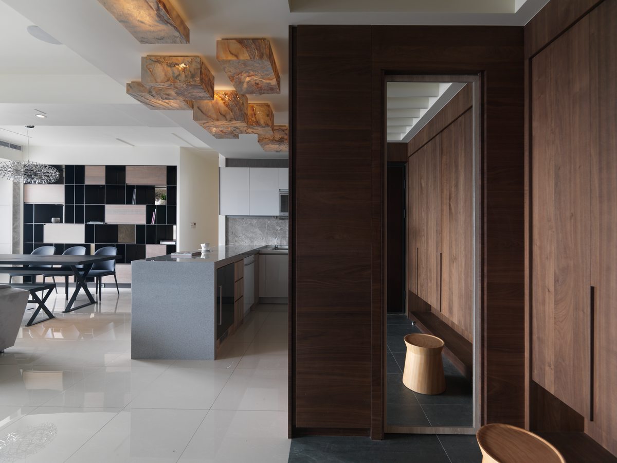 白色层叙  八宽设计-8