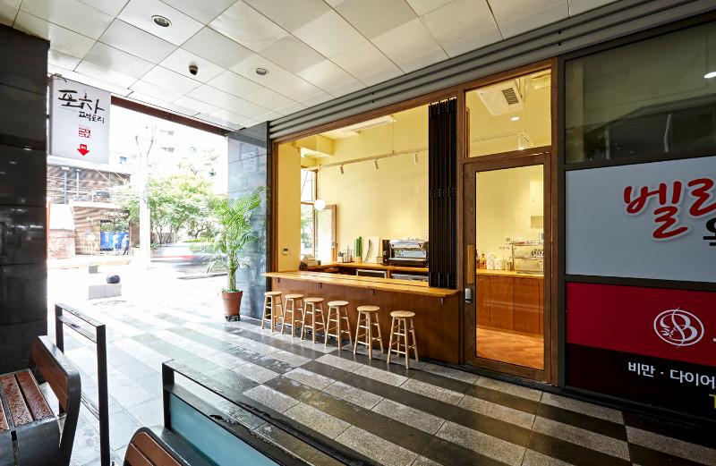 四坪小空间，打造独具特色的咖啡馆-7