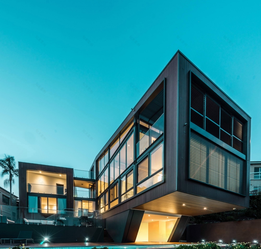 悉尼 Seaforth 滨海住宅 | 融入景观的木制立面-30