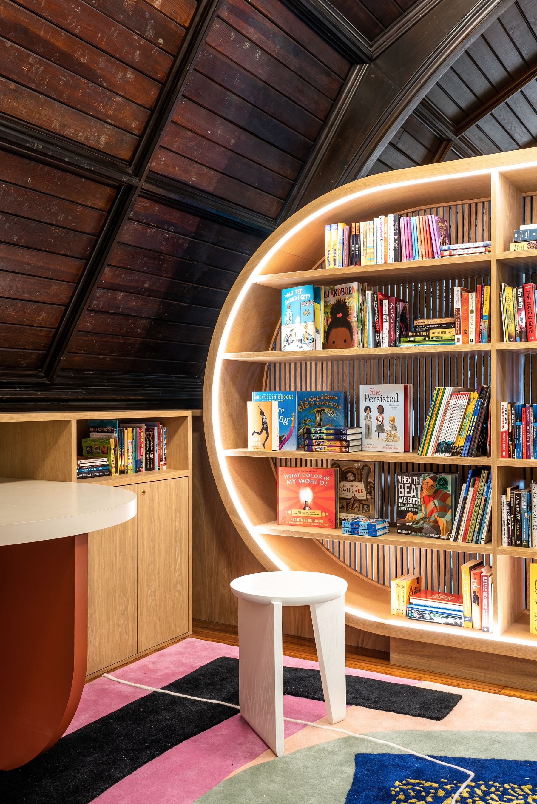 布朗克斯无家可归者收容所新儿童图书馆丨美国纽约丨Michael K. Chen Architecture-30