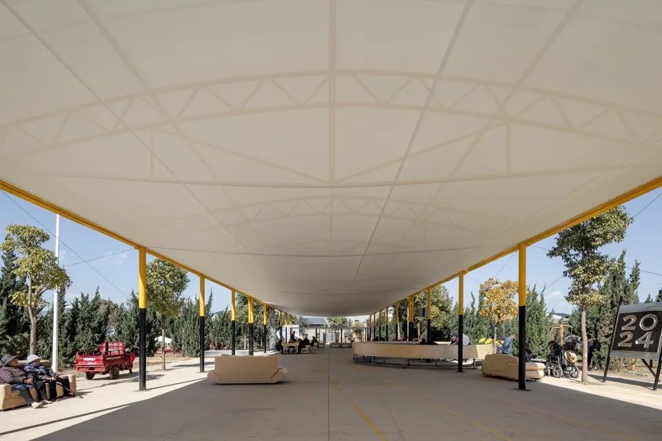 几样工作室｜少即是足——2024滇池风土艺术季入口“大棚”-212