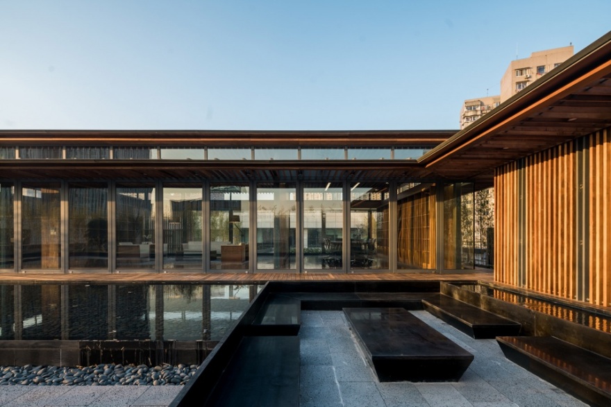 上海屋上三间会务空间·致正建筑的轻钢架构绿意空间-21