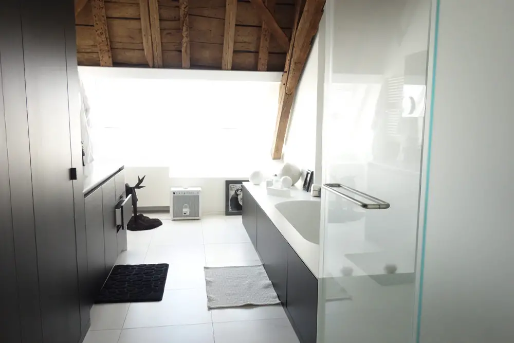 比利时 230㎡时尚波西米亚风屋顶阁楼设计-19