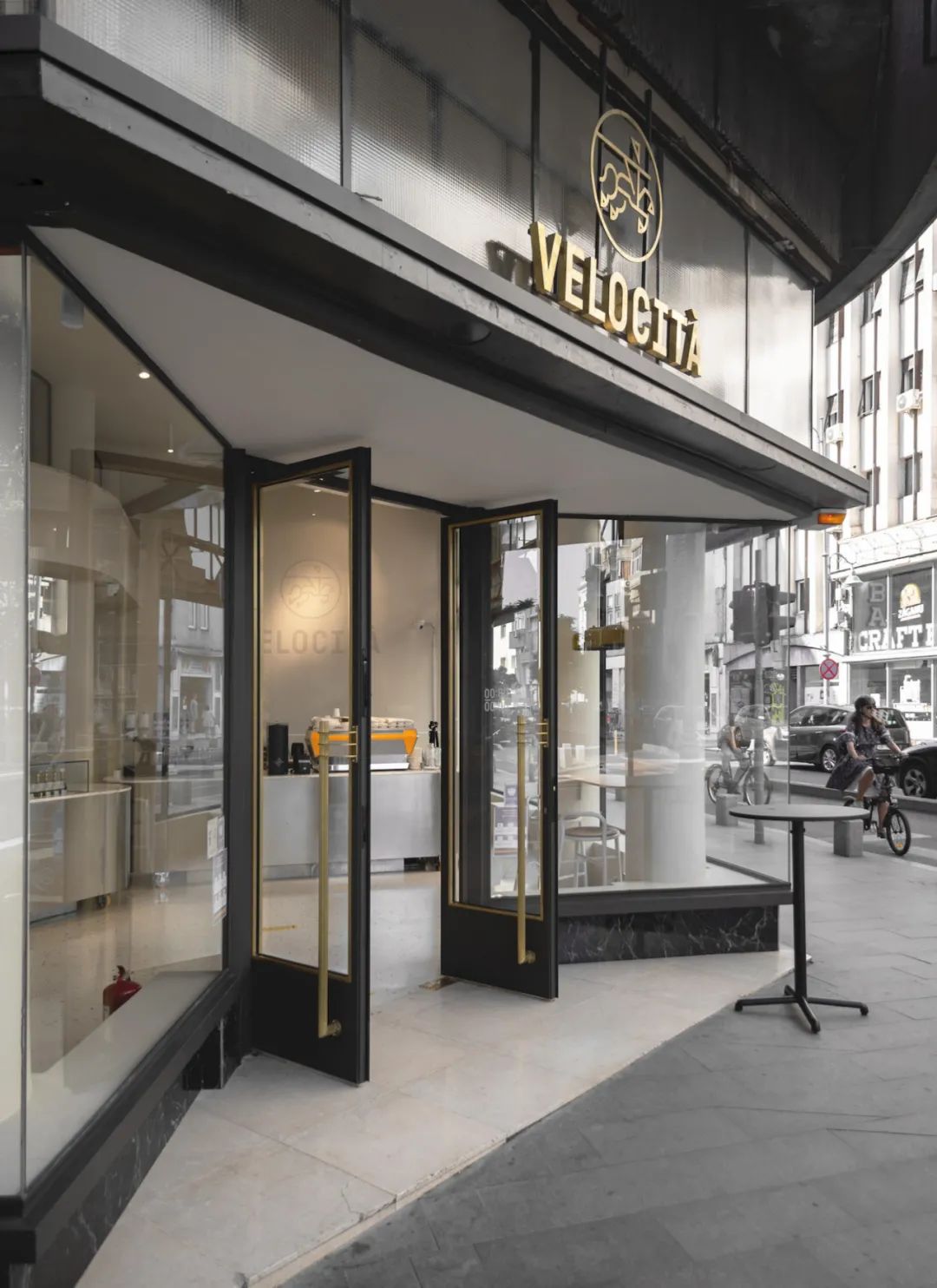 Velocità 冰淇淋店,提拉米苏和咖啡店丨罗马尼亚布加勒斯特丨Corvin Cristian Studio-32