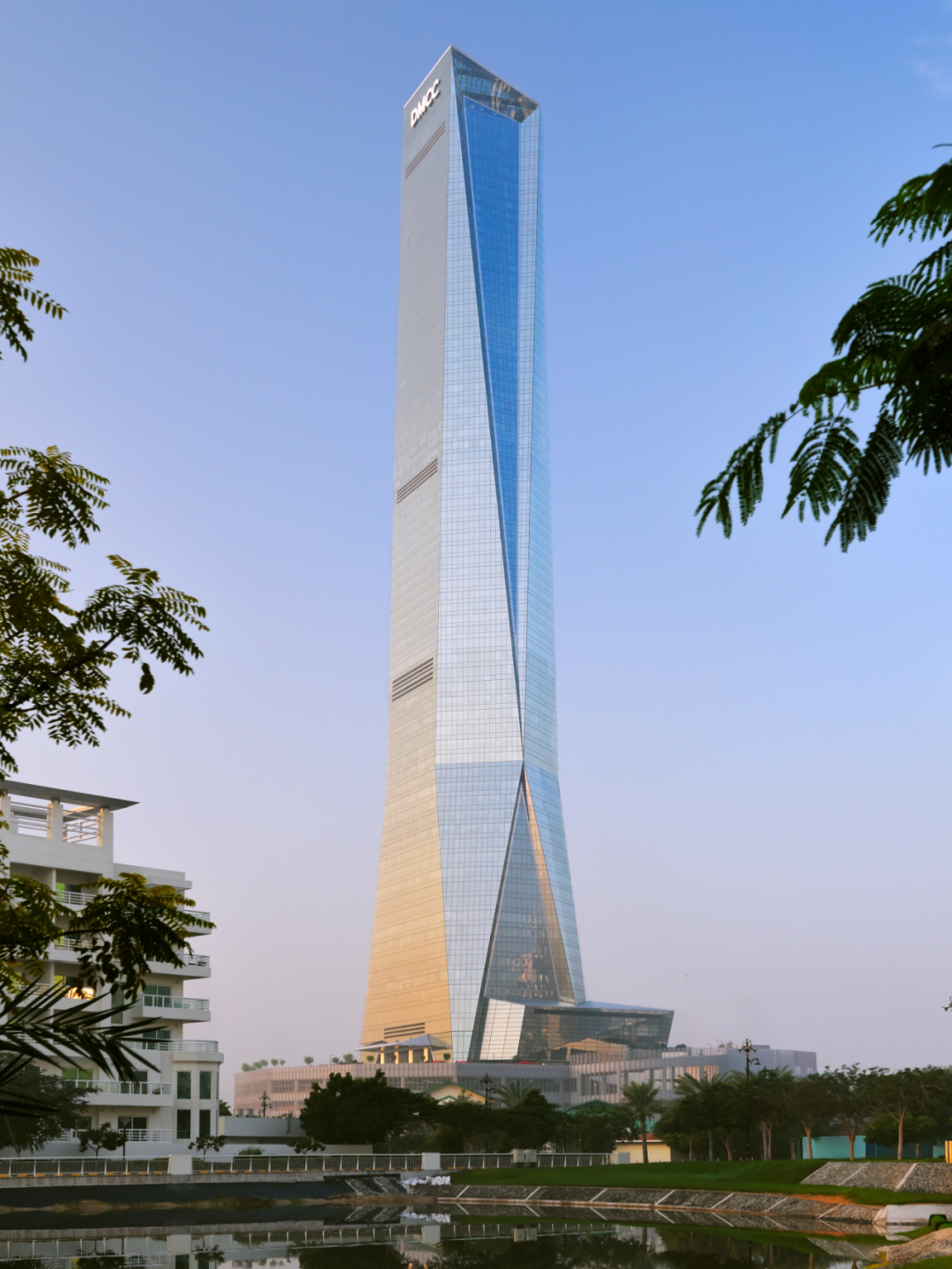 上城塔丨阿联酋迪拜丨国际知名建筑事务所AS+GG-0