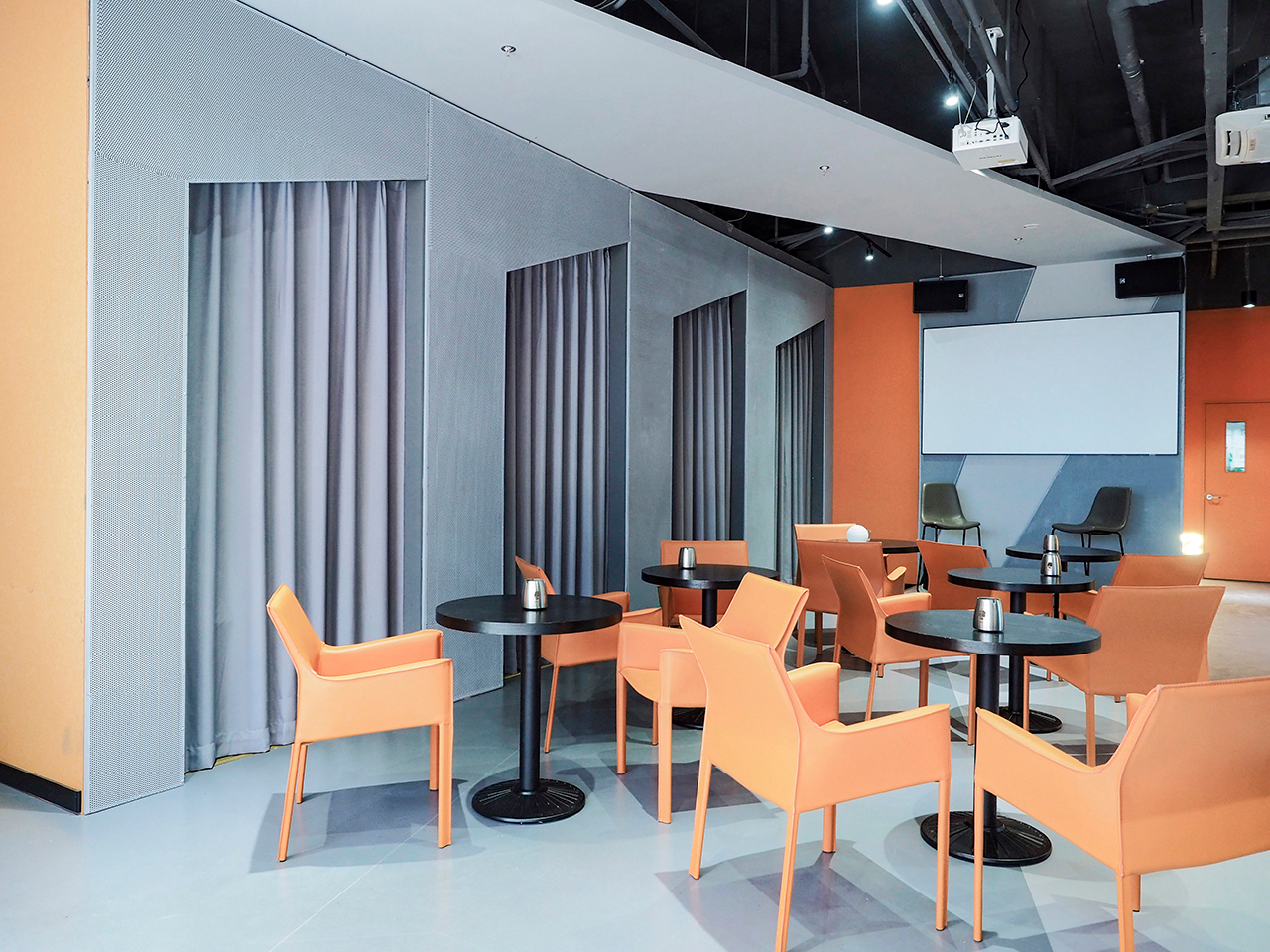 【UD设计工作室】厦门星影岛影吧,统一调性里的多元化个性-15