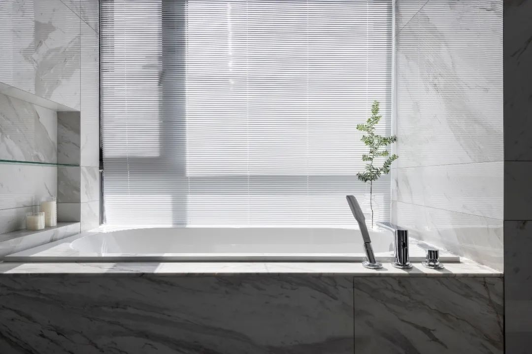 《徐徐》 | 原木色与灰色搭配，打造高级感居家空间-38