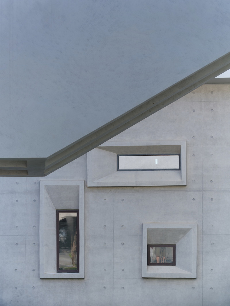 桂湖美术馆 | 融入自然的艺术空间-14