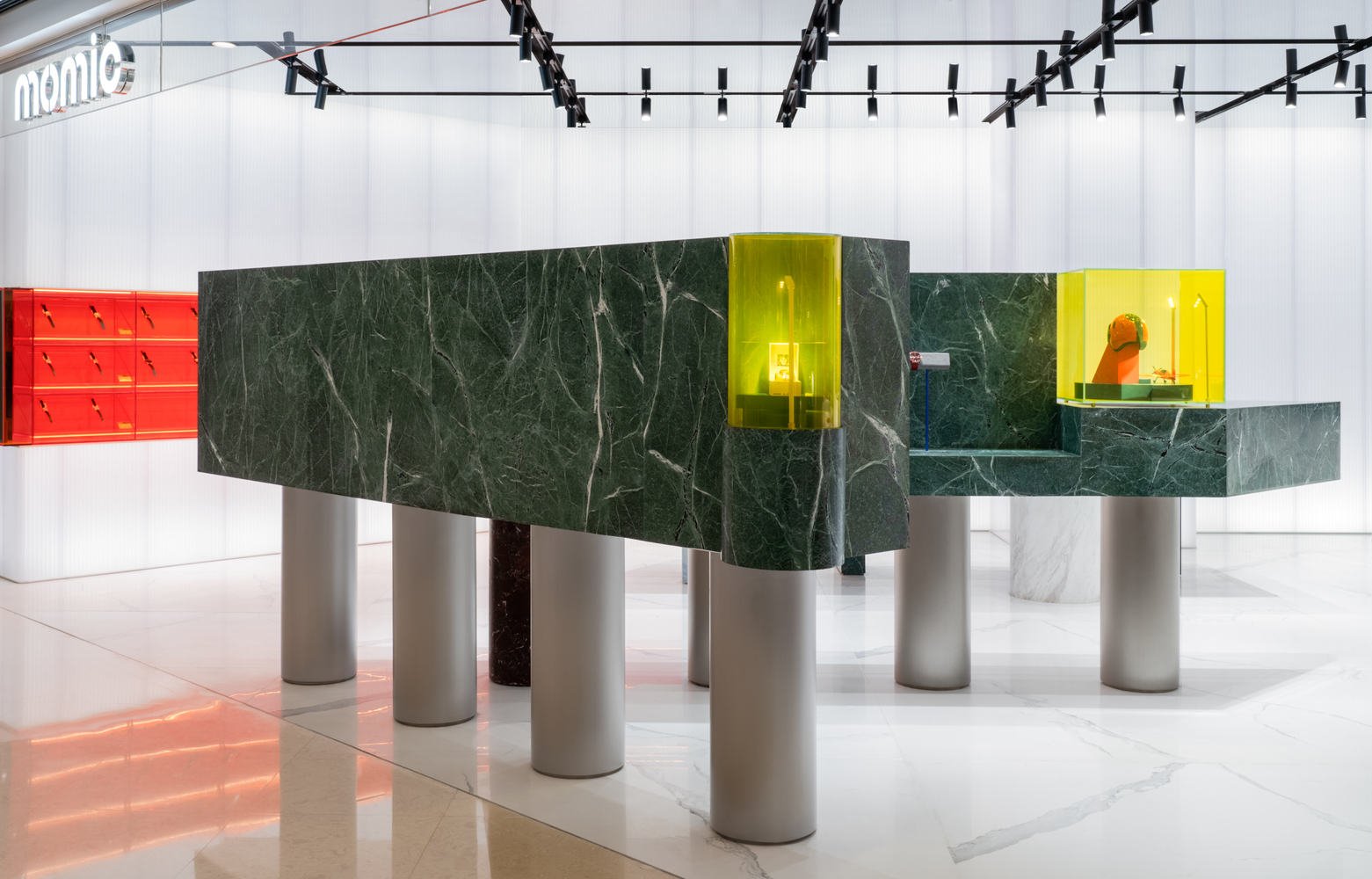 MOMIC Watch Assembly Store by Atelier TAO+C-21