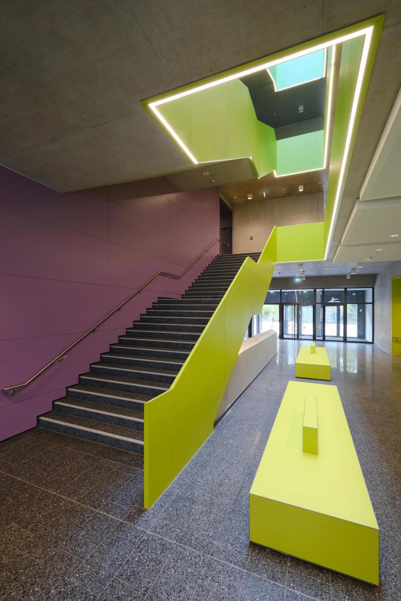 Krug Grossmann Architekten丨Neubau Grund- und Mittelschule mit Sporthalle an der Bernaysstraße丨德国-14