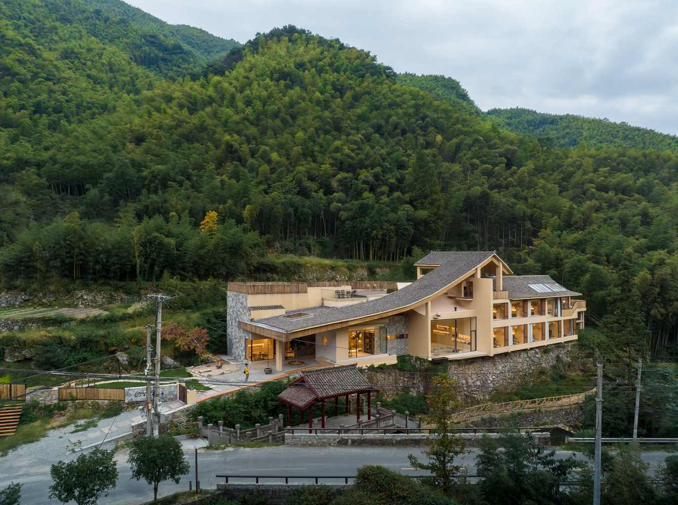 Sounder Inn by NEOSSPACE-31