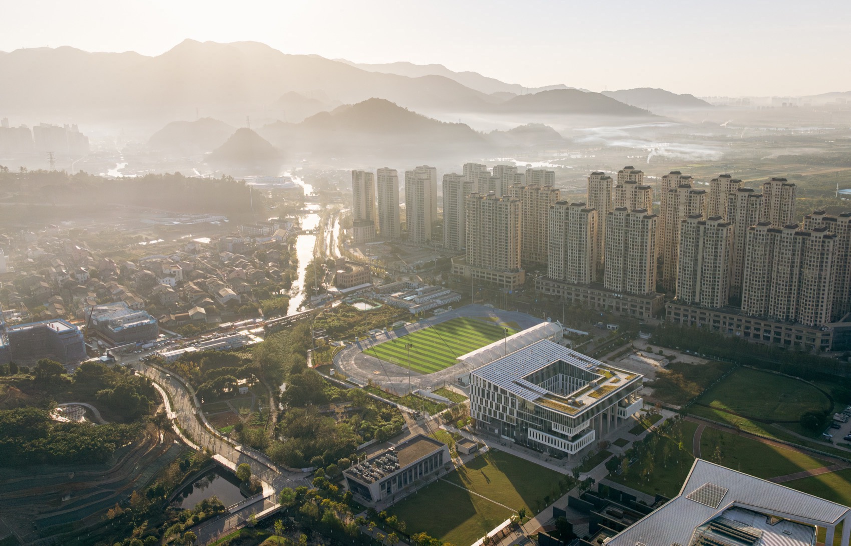 温州肯恩大学理工楼丨中国温州丨清华大学建筑设计研究院有限公司,温州设计集团有限公司-3