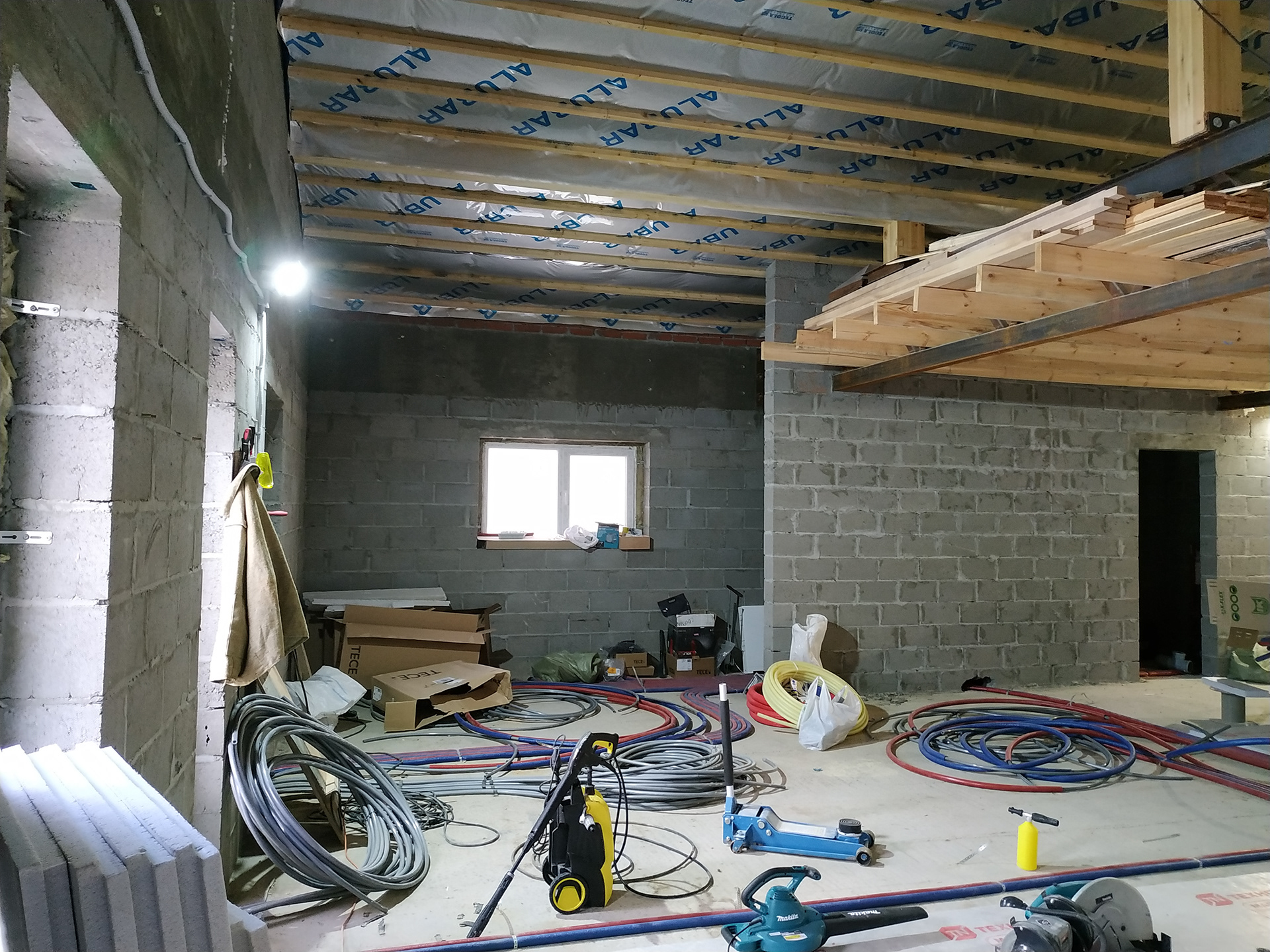 男人的私人空间-9