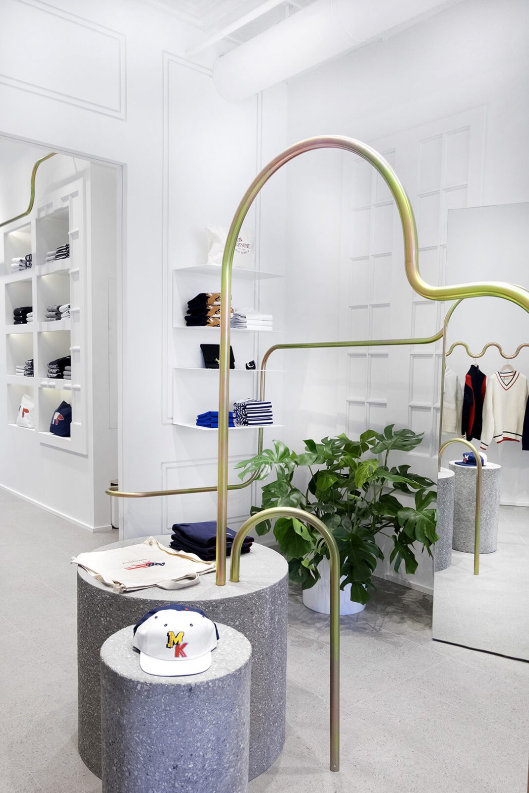 纽约MaisonKitsuné服装店  Mathieu Lehanneur-2