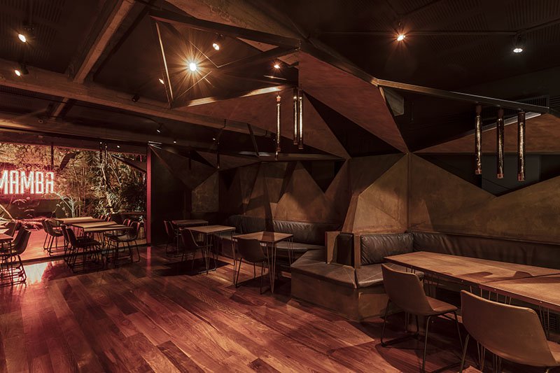 雕塑般的酒吧设计,打造颠覆性的美食空间-8