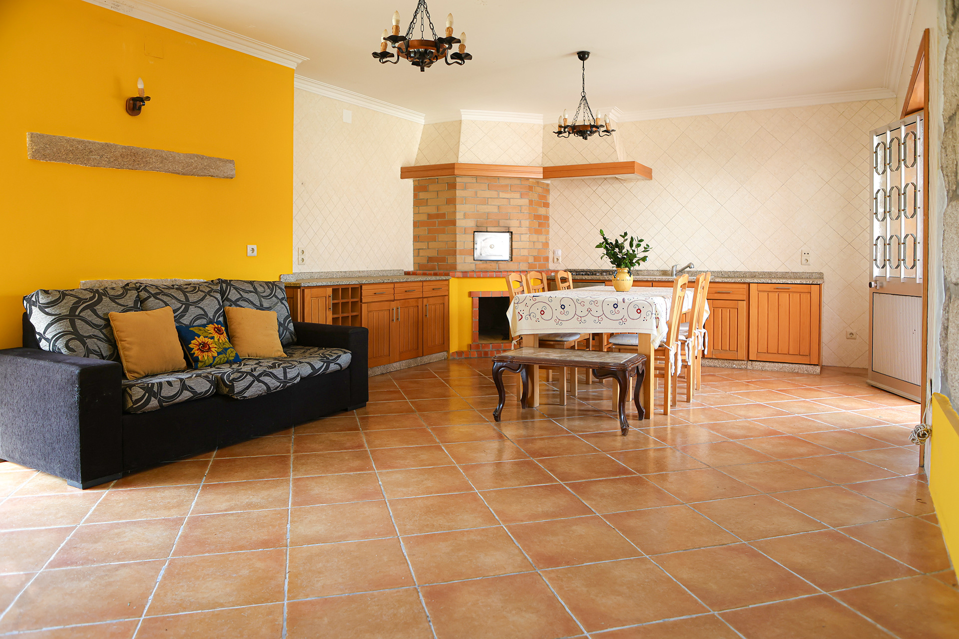 Remax-22