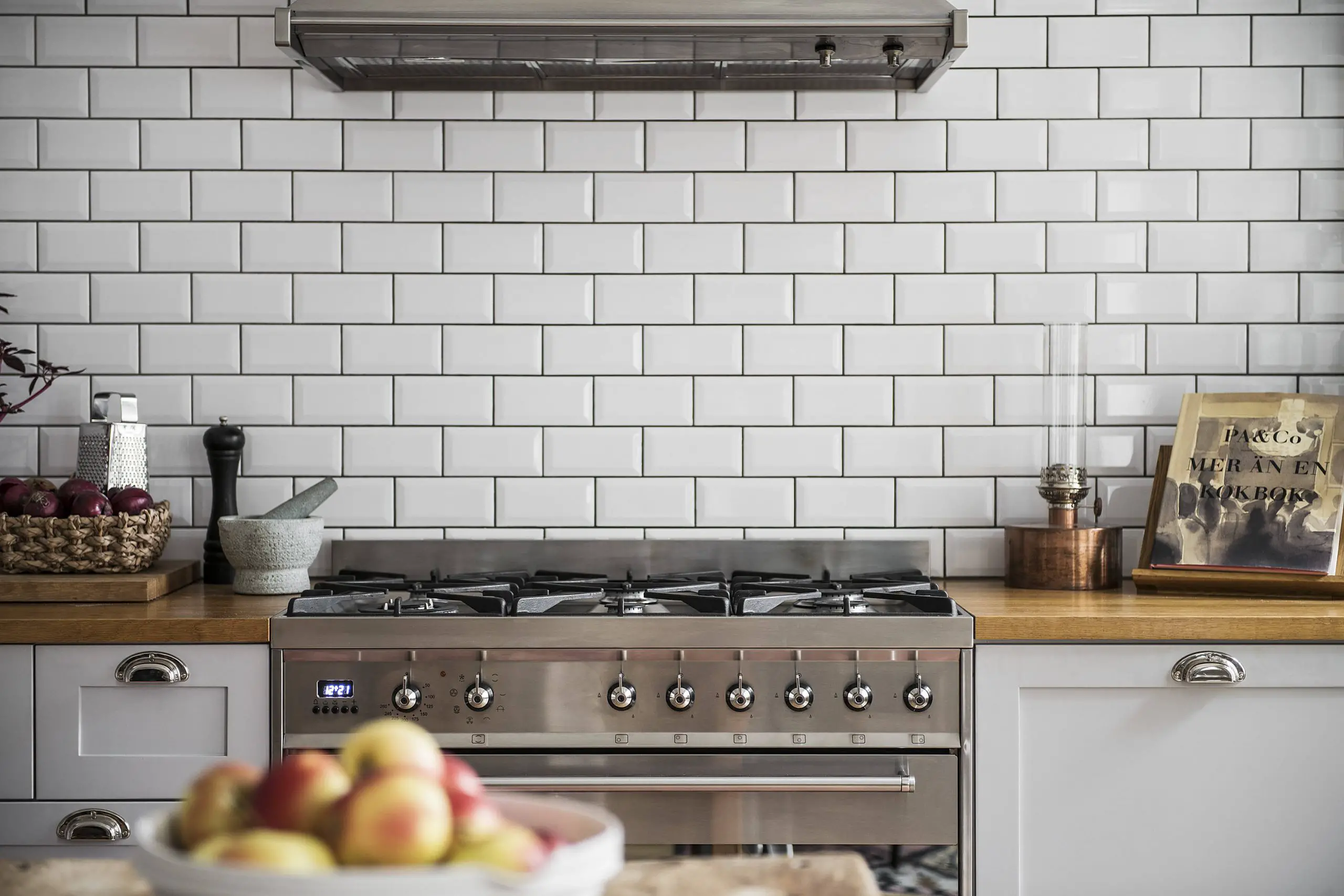 瑞典古韵两居公寓设计-6