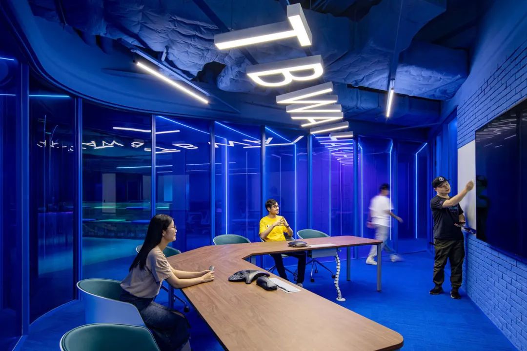 创意无限的办公空间设计丨中国上海丨穆氏建筑设计-50