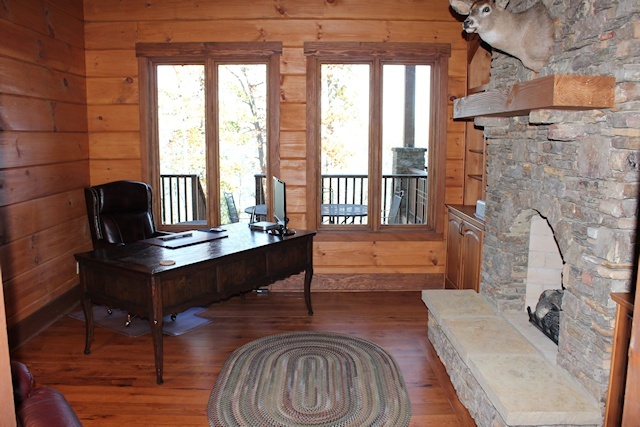 Test Drive the Kentucky Lake Lodge | Natural Element Homes-14