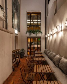 阿根廷 Moshu 树屋甜品店及橡皮圈酒吧丨阿根廷布宜诺斯艾利斯丨Hitzig Militello architects
