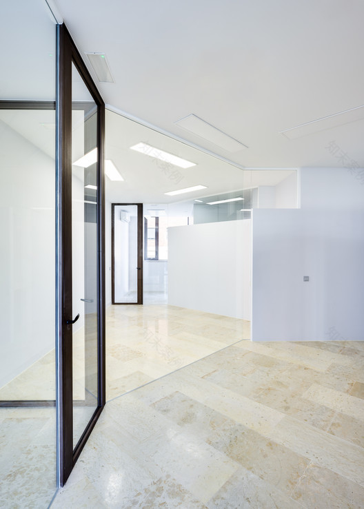 Podosalud Clinic 足部诊所丨西班牙莱昂丨Marcos Miguelez-23