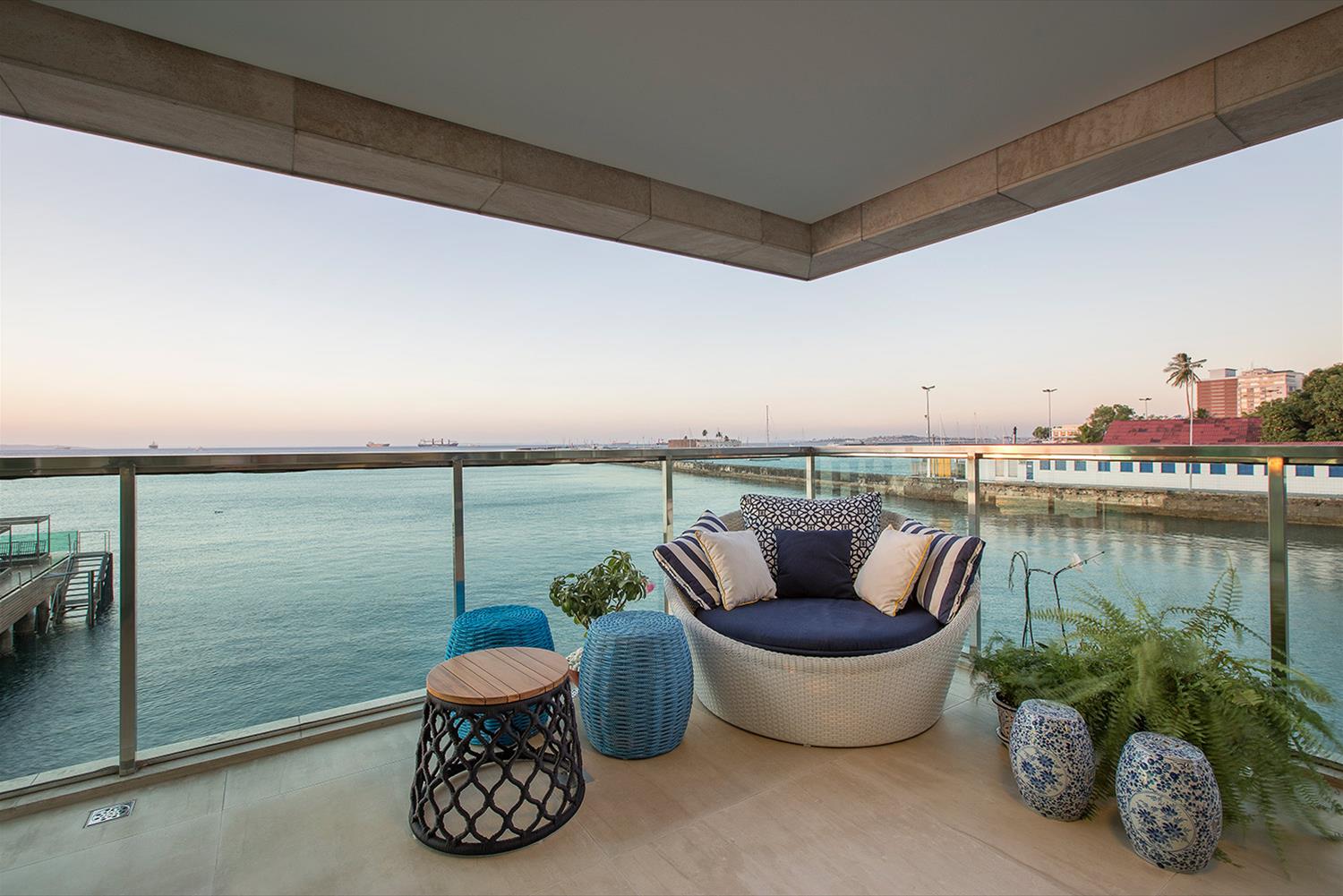 巴西 Apartamento Adelaide | 海湾美景与现代设计的完美融合-13