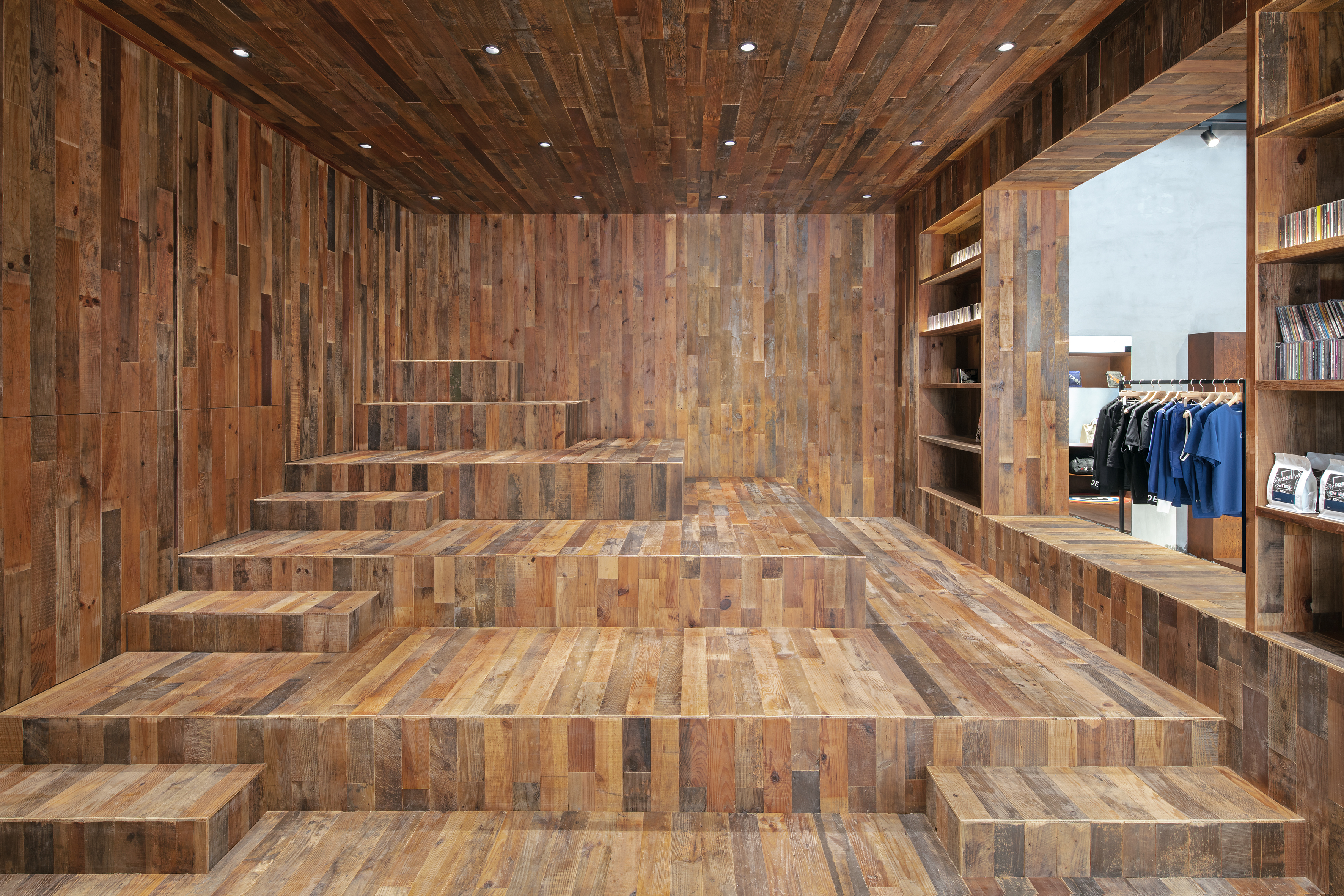 中国深圳大山顶DOE Store服装店(青山周平)B.L.U.E. Architecture Studio设计-11