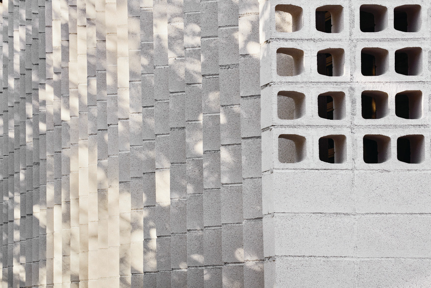 西班牙小镇教学楼设计 / AIXOPLUC-24