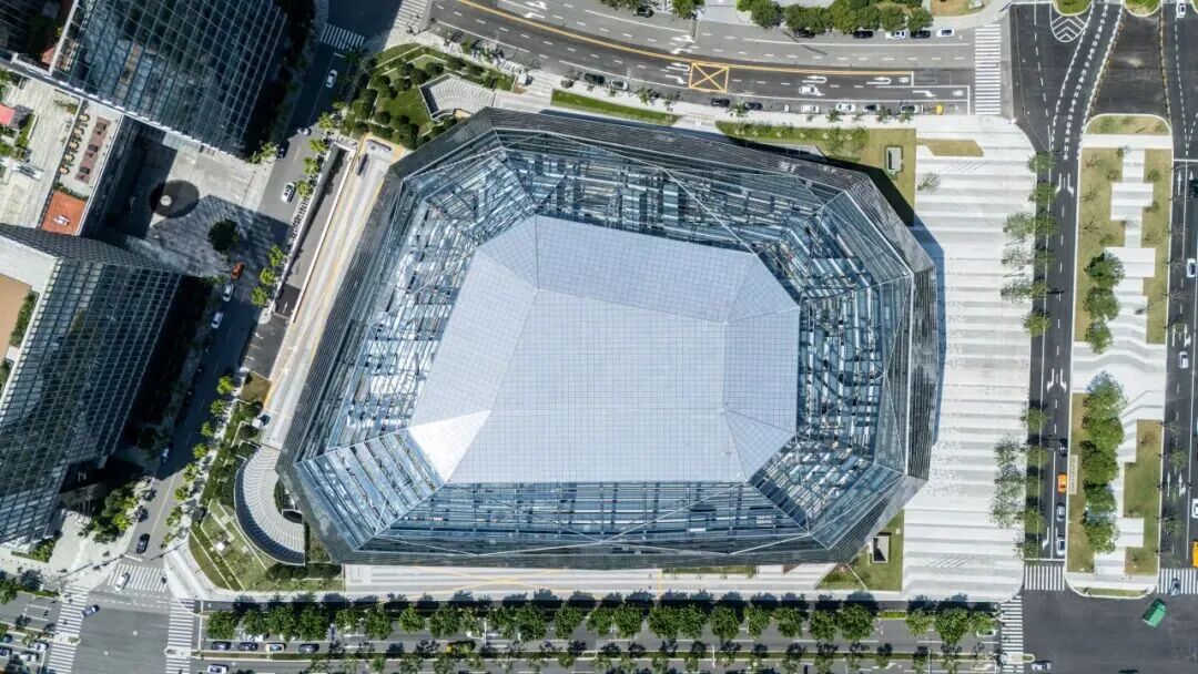 打造现代化国际大都市卓越水岸丨华建集团华东院担任设计总包的西岸国际会展中心竣工投用-17