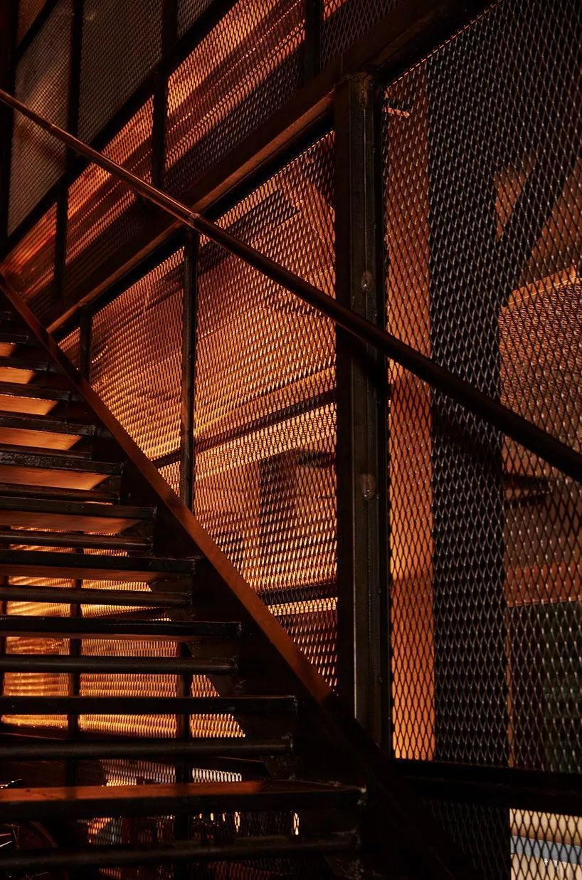 纽约西区汽车俱乐部 | 工业风奢华空间-10