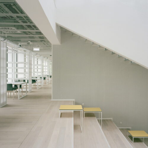 BBU Library And Student Center / Gereben Marián Architects-24