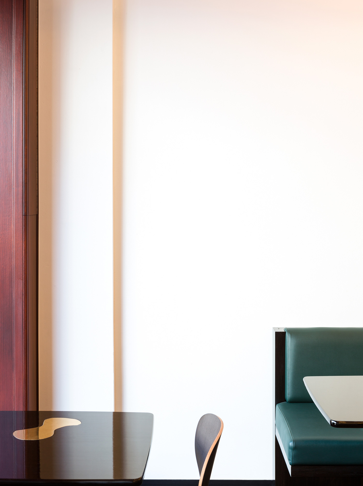 绿意盎然的历史回响——比利时“Victor”咖啡馆室内设计-25