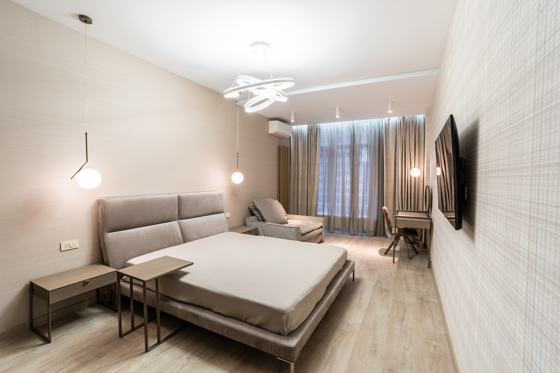 Club House, Kyiv, 2020-9