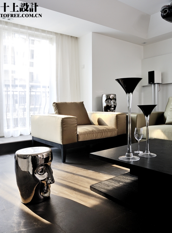 十上设计——纯色Back to basics-1