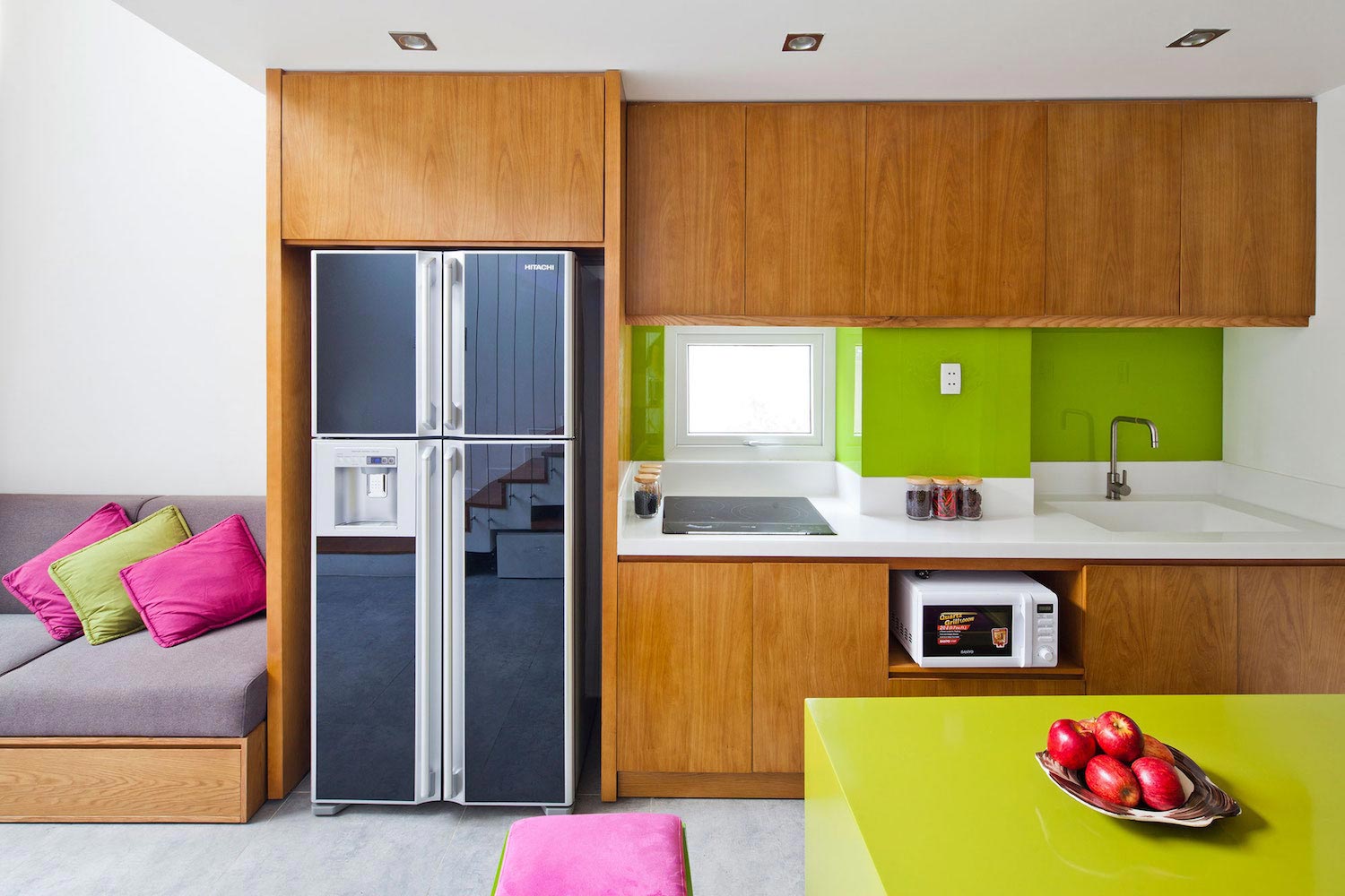 越南胡志明市 MM 建筑师打造多彩小镇房屋-21