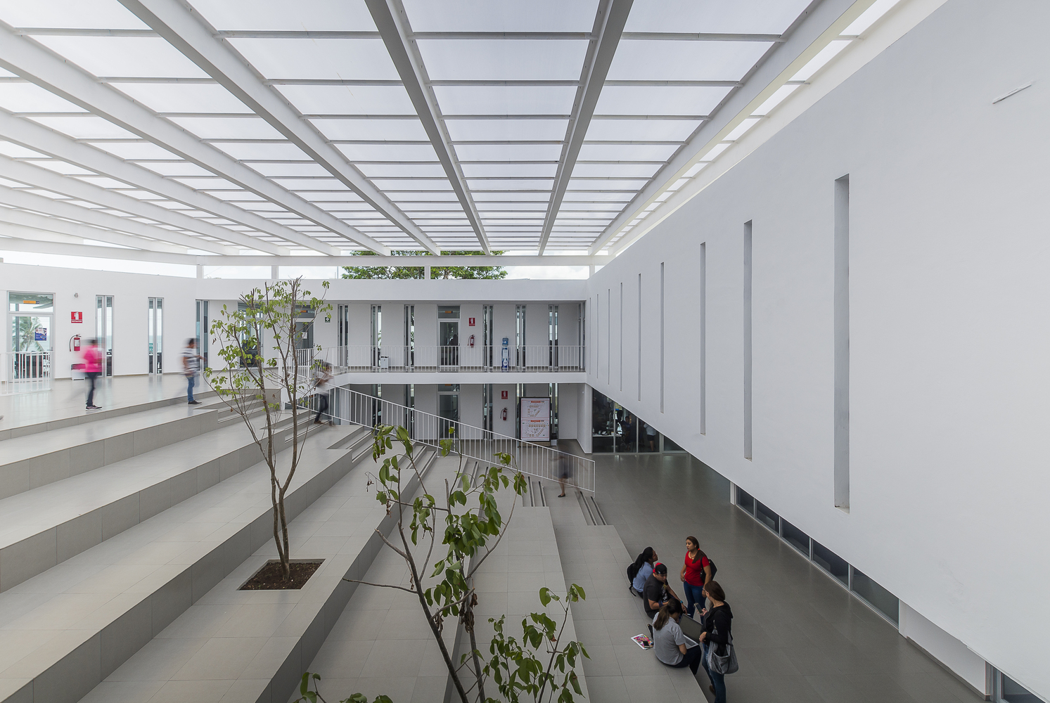 Interamerican University 建筑设计展示现代风格-7