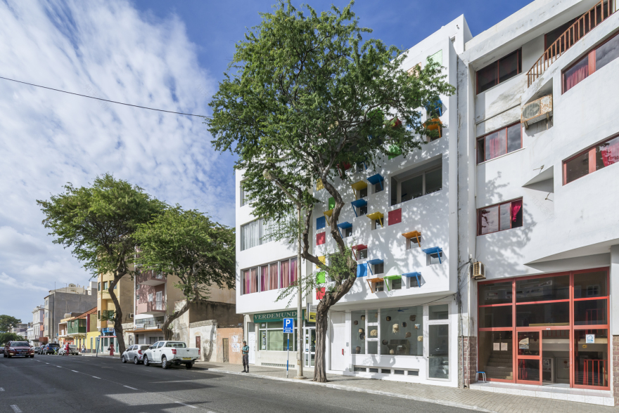 Casa Celestina · 灵活多变的色彩空间丨Ramos Castellano Arquitectos-12