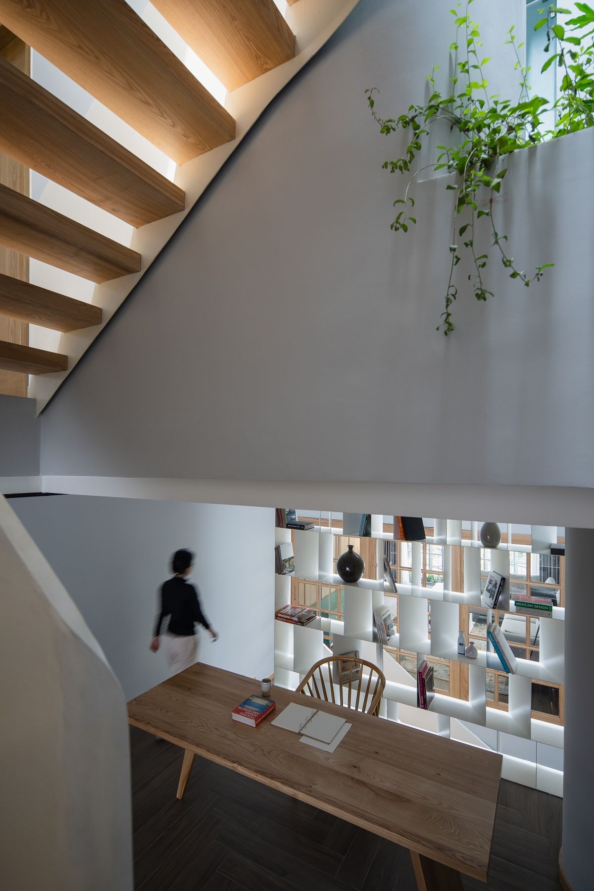 迷你公寓设计 | 小空间大利用，现代生活新趋势-38