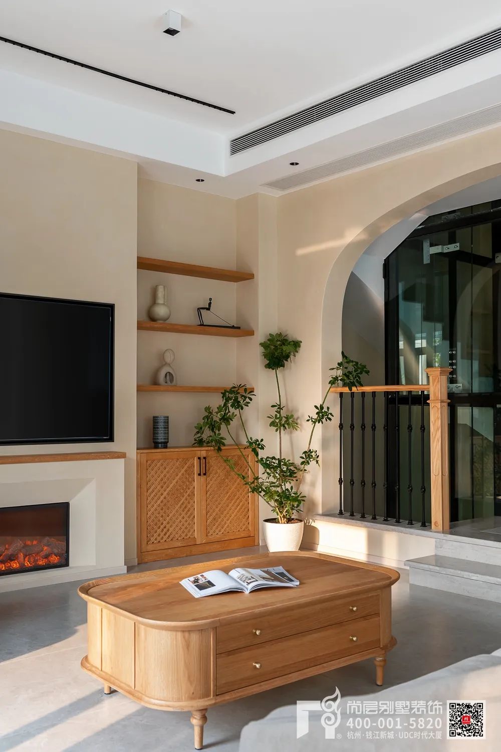 400㎡现代原木别墅-3