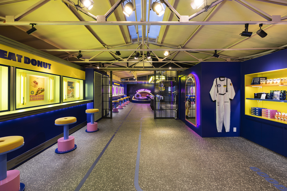 宇宙概念的 30 平米餐厅室内设计-10