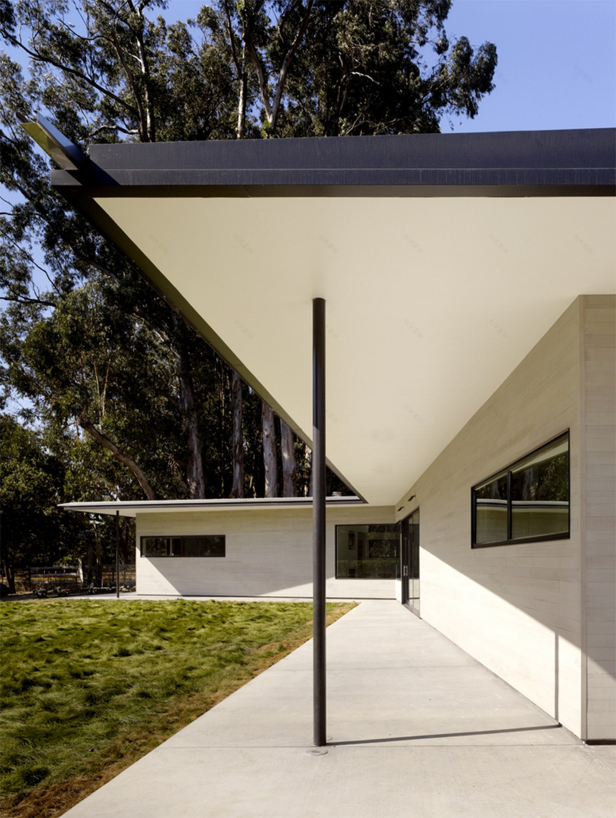 酒庄旁的定制家园——Schwartz and Architecture 的简约环保设计-13