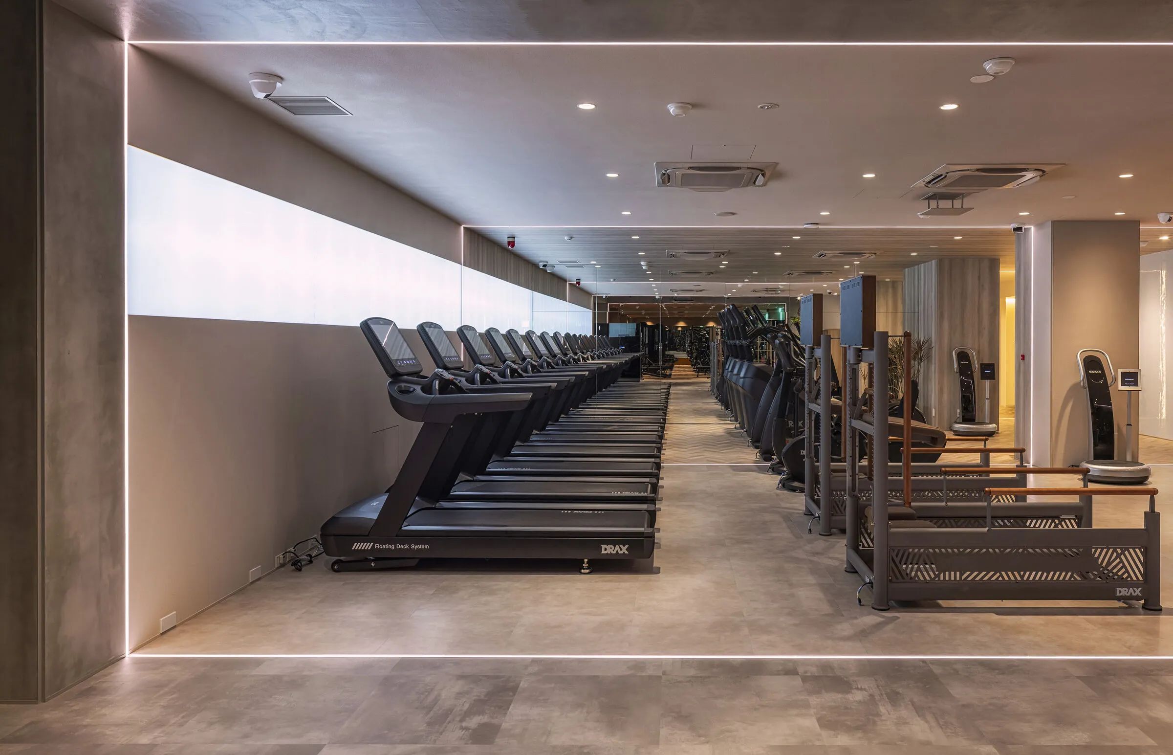 健身房丨日本埼玉丨KAMITOPEN建筑设计事务所-17