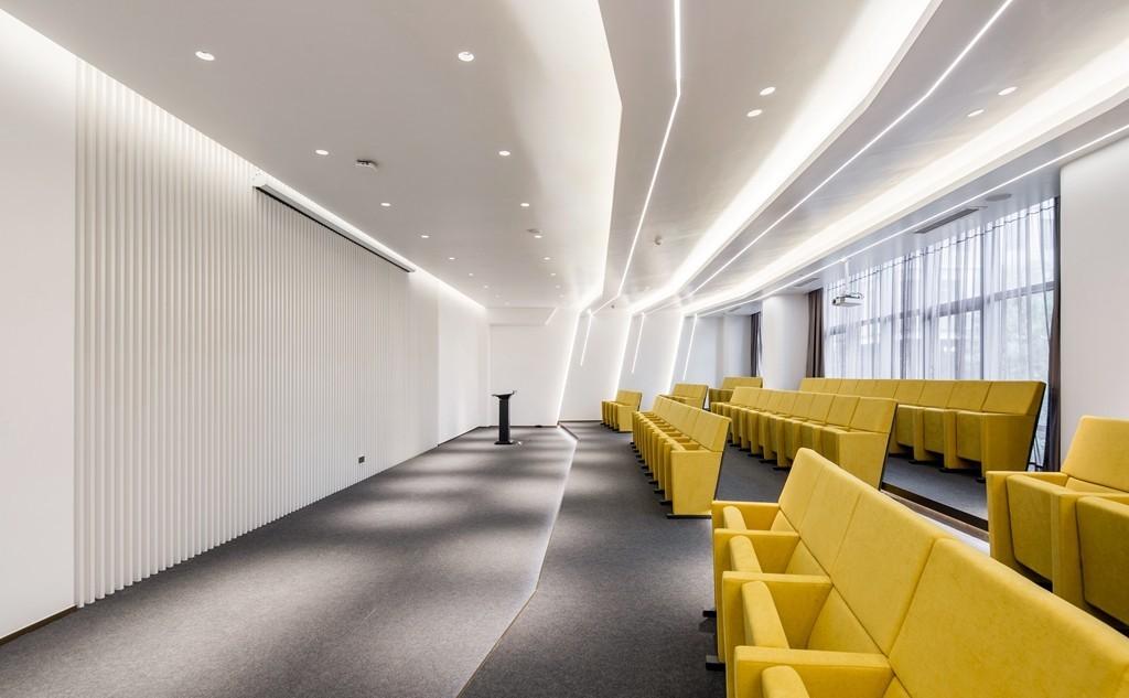 鲁诺集团总部大楼-8